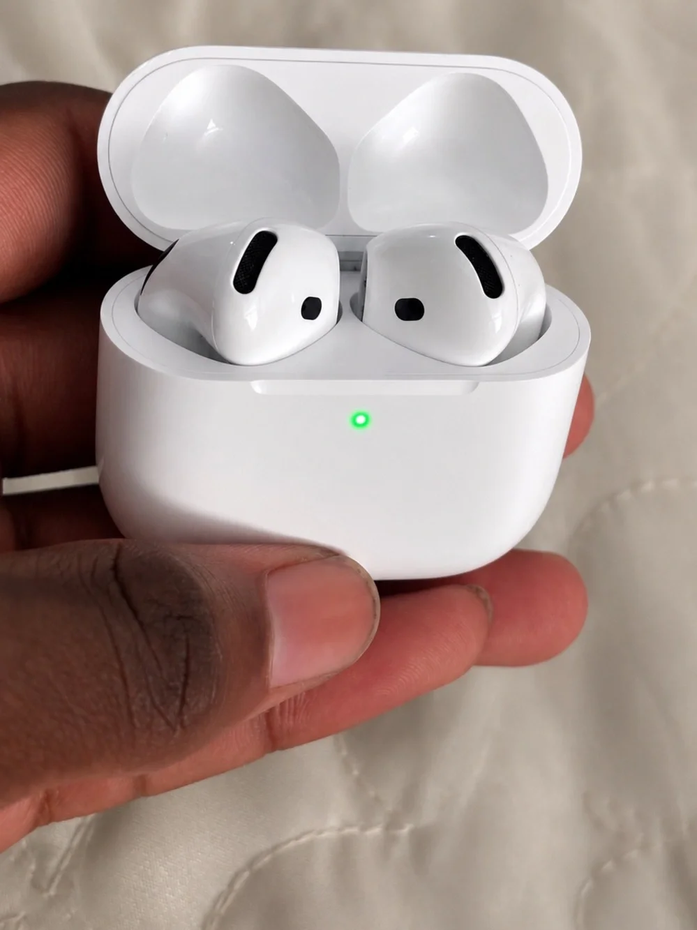 Apple White AirPods Pro Wireless Charging Case
